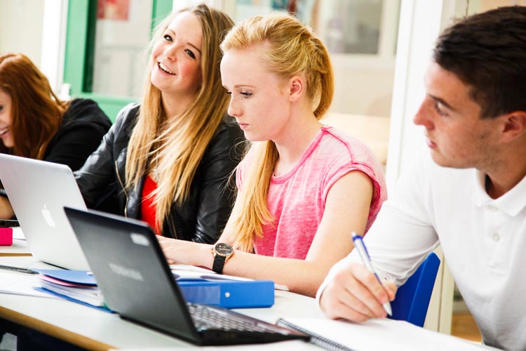 Curso_para_jovens_adolescentes_smart_labor_cybercomp_cursos